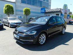 Deep black perleffekt Gebraucht 2019 VW Golf VII Highline Kombi | 13.980 € (Guter Preis)