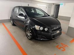Schwarz Gebraucht 2012 Chevrolet Aveo LT Limousine | 3.800 € (Etwas zu teuer)
