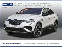 Kyanitweiß Gebraucht 2025 Renault Arkana Techno SUV | 29.554 € (Fairer Preis)