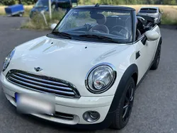 Weiß Gebraucht 2010 Mini Cooper Cabriolet Cabrio | 6.500 € (Fairer Preis)