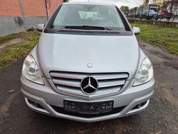 Silber Gebraucht 2009 Mercedes A170 Elegance Van / Kleinbus | 1.650 €