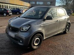 Silber Gebraucht 2015 Smart ForFour Kleinwagen | 4.990 €