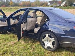 Blau Gebraucht 2013 Mercedes S600 Maybach Limousine | 29.900 €