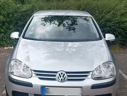 Silber Gebraucht 2005 VW Golf V Limousine | 3.300 € (Etwas zu teuer)