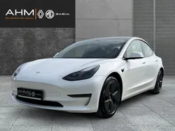 Weiß Gebraucht 2023 Tesla Model 3 Long Range Limousine | 32.850 € (Guter Preis)