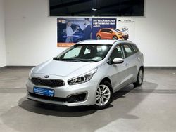 Silber Gebraucht 2017 Kia Ceed Sportswagon Vision Kombi | 10.490 € (Fairer Preis)