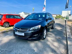 Karbonschw graphitschw midnigh Gebraucht 2016 Opel Astra Edition Kombi | 8.499 € (Etwas zu teuer)