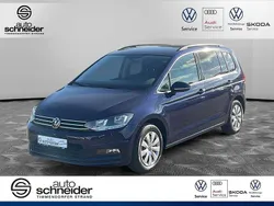 Blau Gebraucht 2022 VW Touran Comfortline Van / Kleinbus | 28.490 € (Fairer Preis)