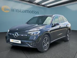 Schwarz Gebraucht 2024 Mercedes GLC200 SUV | 54.049 € (Teuer)
