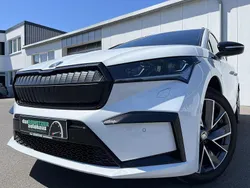 Moonweiss Gebraucht 2022 Skoda Enyaq iV RS SUV | 38.860 € (Fairer Preis)