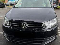 Schwarz Gebraucht 2015 VW Sharan Highline Van / Kleinbus | 12.900 € (Fairer Preis)