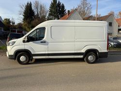 Weiß Gebraucht 2023 Maxus V90 Van | 10.000 €