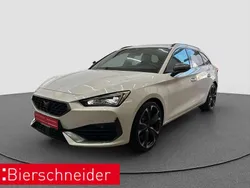 Weiss Gebraucht 2024 Cupra Leon VZ Kombi | 35.990 € (Superpreis)