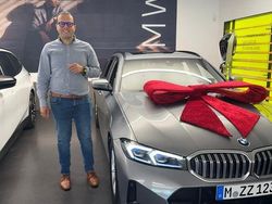 Grau Gebraucht 2024 BMW 320 Sport Line Kombi | 41.500 € (Teuer)