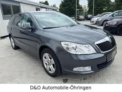 Grau Gebraucht 2009 Skoda Octavia Elegance Kombi | 2.990 € (Superpreis)