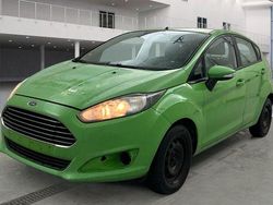 Grün Gebraucht 2013 Ford Fiesta Trend Van / Kleinbus | 2.500 € (Fairer Preis)