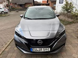 Schwarz Gebraucht 2023 Nissan Leaf Tekna Kleinwagen | 21.000 € (Fairer Preis)