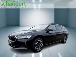 Ebonyschwarz metallic Gebraucht 2025 Skoda Superb Selection Kombi | 47.880 €