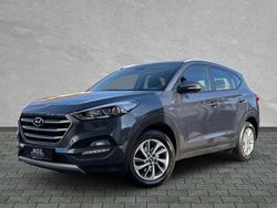 Grau Gebraucht 2017 Hyundai Tucson Trend SUV | 15.980 € (Fairer Preis)