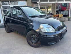Schwarz Gebraucht 2003 Toyota Yaris Kleinwagen | 1.650 € (Superpreis)