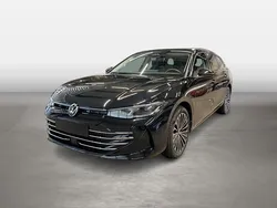 Grenadillschwarz Gebraucht 2024 VW Passat Elegance Kombi | 37.670 € (Guter Preis)