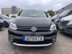 Schwarz Gebraucht 2011 VW Golf Plus Cross Van / Kleinbus | 7.990 € (Fairer Preis)