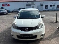 Weiß Gebraucht 2013 Nissan Note Van / Kleinbus | 2.100 € (Guter Preis)