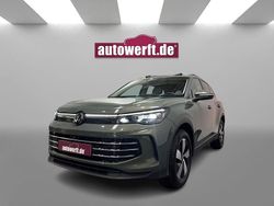 Gruen Gebraucht 2024 VW Tiguan Elegance SUV | 43.490 € (Fairer Preis)