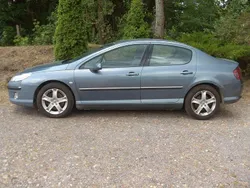 Grau Gebraucht 2004 Peugeot 407 Tendance Limousine | 1.975 € (Fairer Preis)
