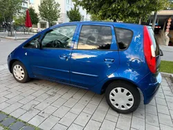 Andere außenfarben Gebraucht 2007 Mitsubishi Colt Limousine | 2.390 € (Fairer Preis)