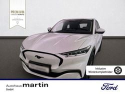 Weiß Gebraucht 2021 Ford Mustang Mach-E Extended Range SUV | 29.990 € (Guter Preis)
