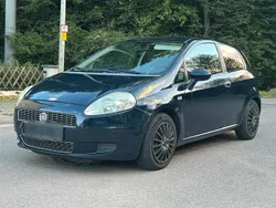 Blau Gebraucht 2009 Fiat Punto Kleinwagen | 1.200 € (Fairer Preis)