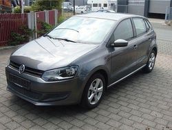 Grau Gebraucht 2009 VW Polo Limousine | 5.900 € (Teuer)