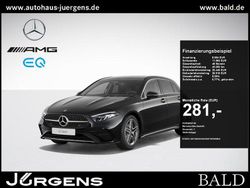 Schwarz kosmosschwarz metallic Gebraucht 2024 Mercedes A180 AMG Limousine | 29.880 € (Guter Preis)