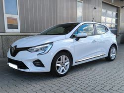 Weiß Gebraucht 2019 Renault Clio IV Kleinwagen | 10.990 € (Guter Preis)