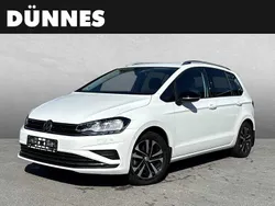 Pure white Gebraucht 2019 VW Golf VII IQ Drive Kombi | 19.520 € (Fairer Preis)