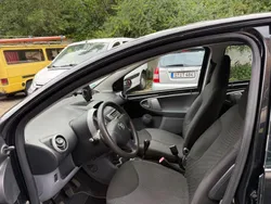 Schwarz Gebraucht 2009 Toyota Aygo Kleinwagen | 1.800 € (Guter Preis)