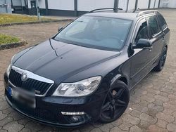 Schwarz Gebraucht 2010 Skoda Octavia RS Kombi | 3.800 € (Superpreis)