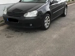 Schwarz Gebraucht 2004 VW Golf V Limousine | 2.000 € (Fairer Preis)