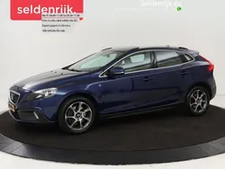 Blau Gebraucht 2015 Volvo V40 CC Ocean Race Kombi | 11.900 € (Fairer Preis)