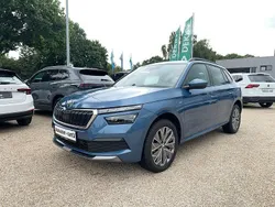 Blau Gebraucht 2021 Skoda Kamiq Clever SUV | 20.450 € (Fairer Preis)