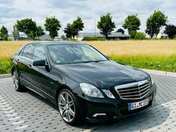Schwarz Gebraucht 2009 Mercedes E200 AMG Limousine | 10.990 € (Teuer)
