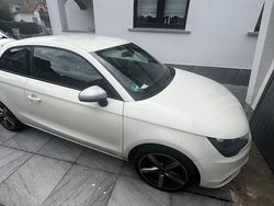Weiß Gebraucht 2012 Audi A1 Sport Kleinwagen | 8.500 € (Fairer Preis)