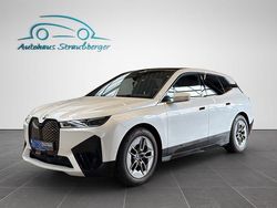 Weiß Gebraucht 2023 BMW iX Sport Line SUV | 60.190 € (Guter Preis)