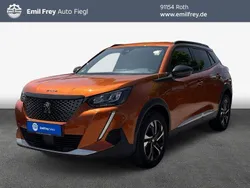 Orange Gebraucht 2023 Peugeot 2008 Allure SUV | 21.490 € (Fairer Preis)