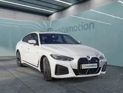 Weiß Gebraucht 2023 BMW i4 Sport Line Limousine | 40.700 € (Fairer Preis)