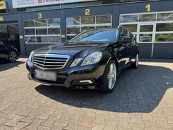 Schwarz Gebraucht 2010 Mercedes E350 Avantgarde Kombi | 11.200 € (Fairer Preis)