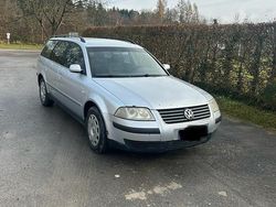 Silber Gebraucht 2002 VW Passat Kombi | 1.950 € (Fairer Preis)
