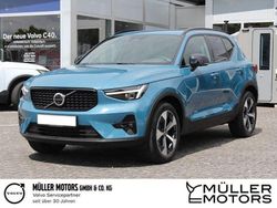 Blau Gebraucht 2024 Volvo XC40 Plus SUV | 34.490 € (Fairer Preis)