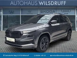 Grau Neu 2025 Skoda Karoq SportLine SUV | 41.490 € (Fairer Preis)